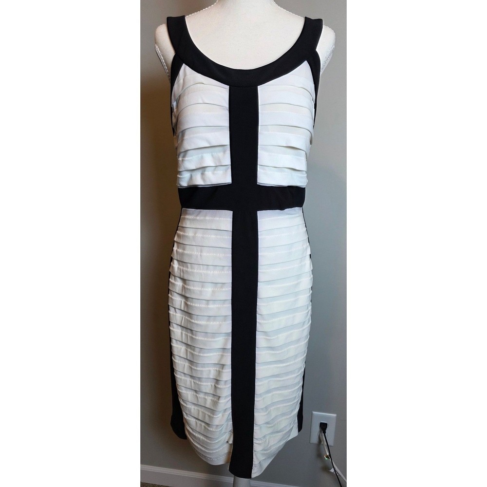 Connected Apparel Black White Sheath Dress Ruched Knee Length Sz 16 Professional